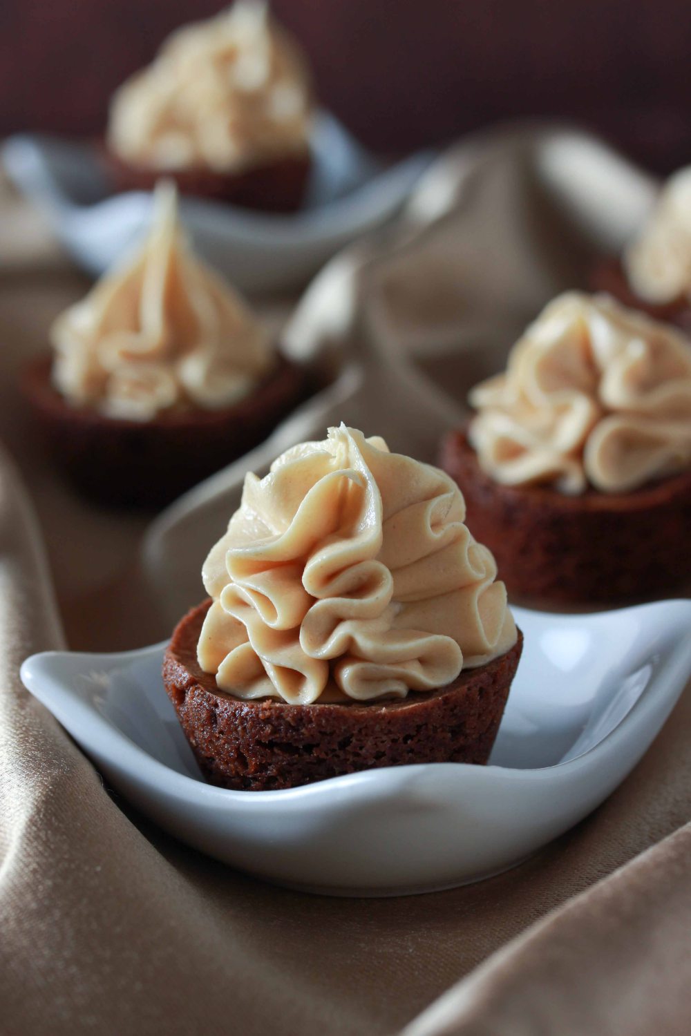 Brownie Bites with PB Icing